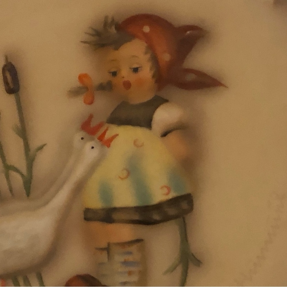 Goebel Hummel 1974 Decorative Plate Girl with Geese Porcelain Bas Relief - Picture 7 of 15